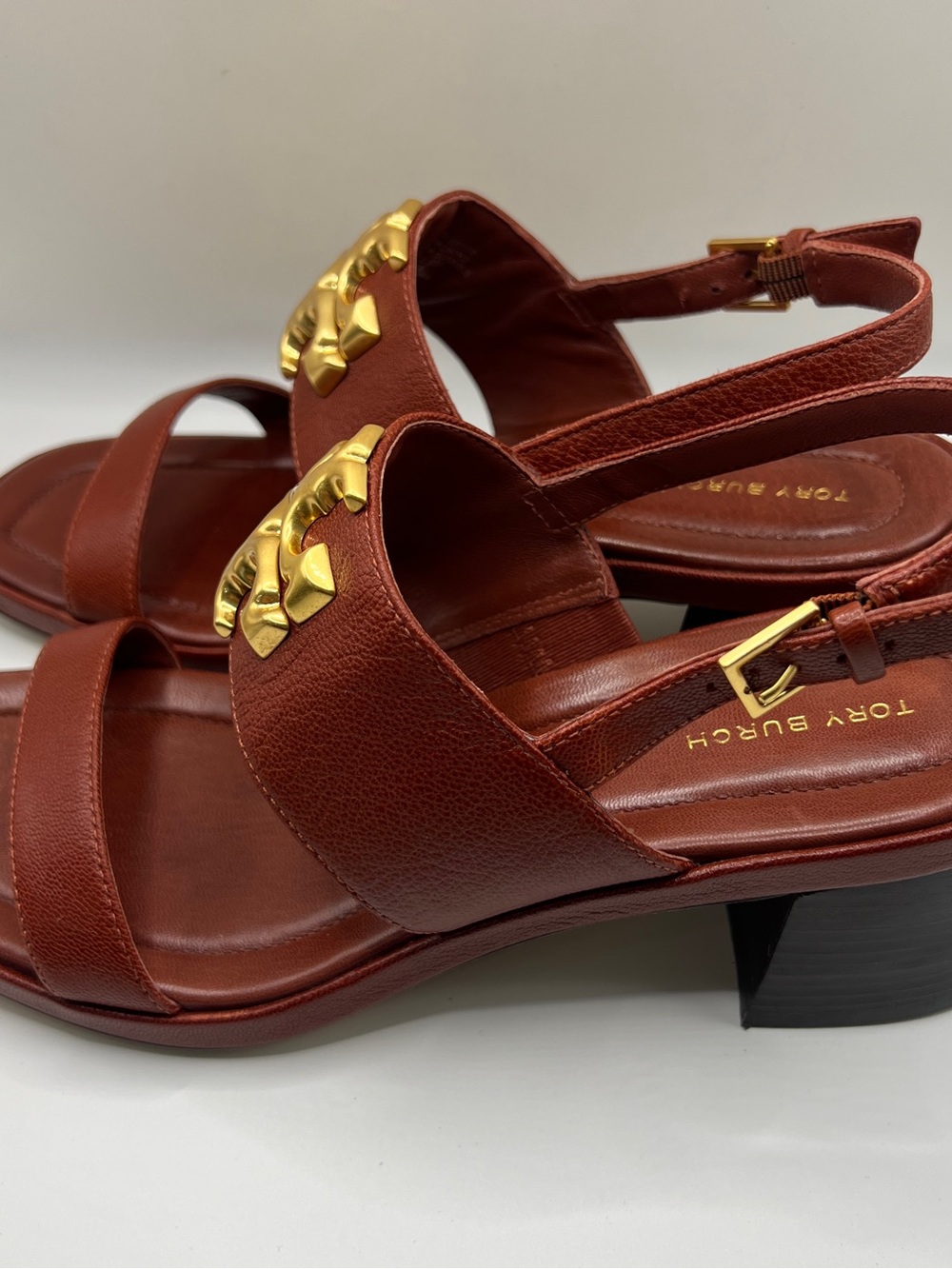 Tory Burch Rust Brown Leather Slingback Sandals with Gold Logo Accent - Picture 8 of 15